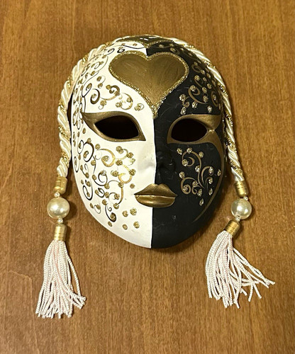 Venetian black white - venetian,