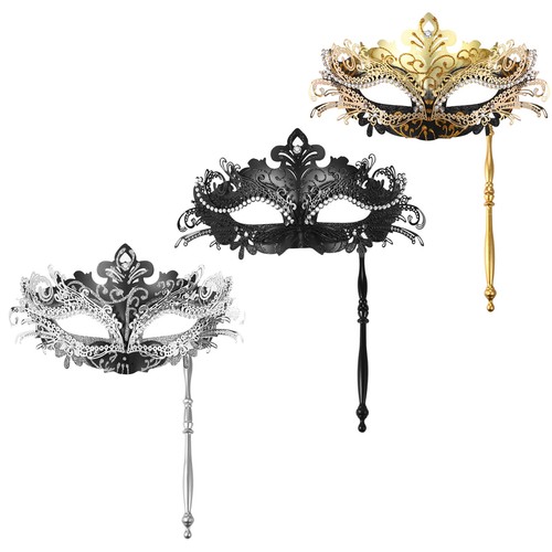 Maschera con - maschera, in